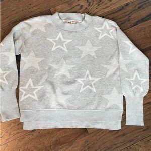 NWOT SO Oversize crewnexk pullover. Cuff sleeve. Modern slightly cropped. XS